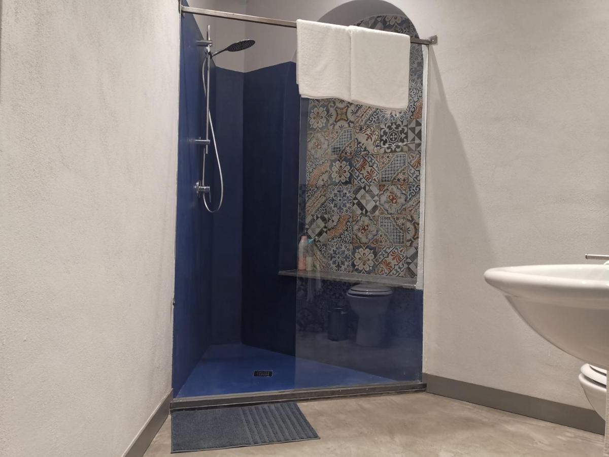 Apartamento Palazzo Geremia - Le Dimore Dell'Antiquario Acireale Exterior foto