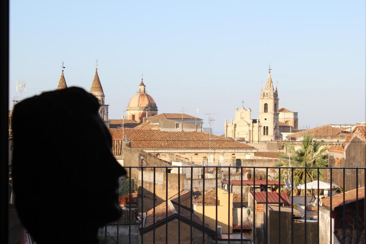 Apartamento Palazzo Geremia - Le Dimore Dell'Antiquario Acireale Exterior foto