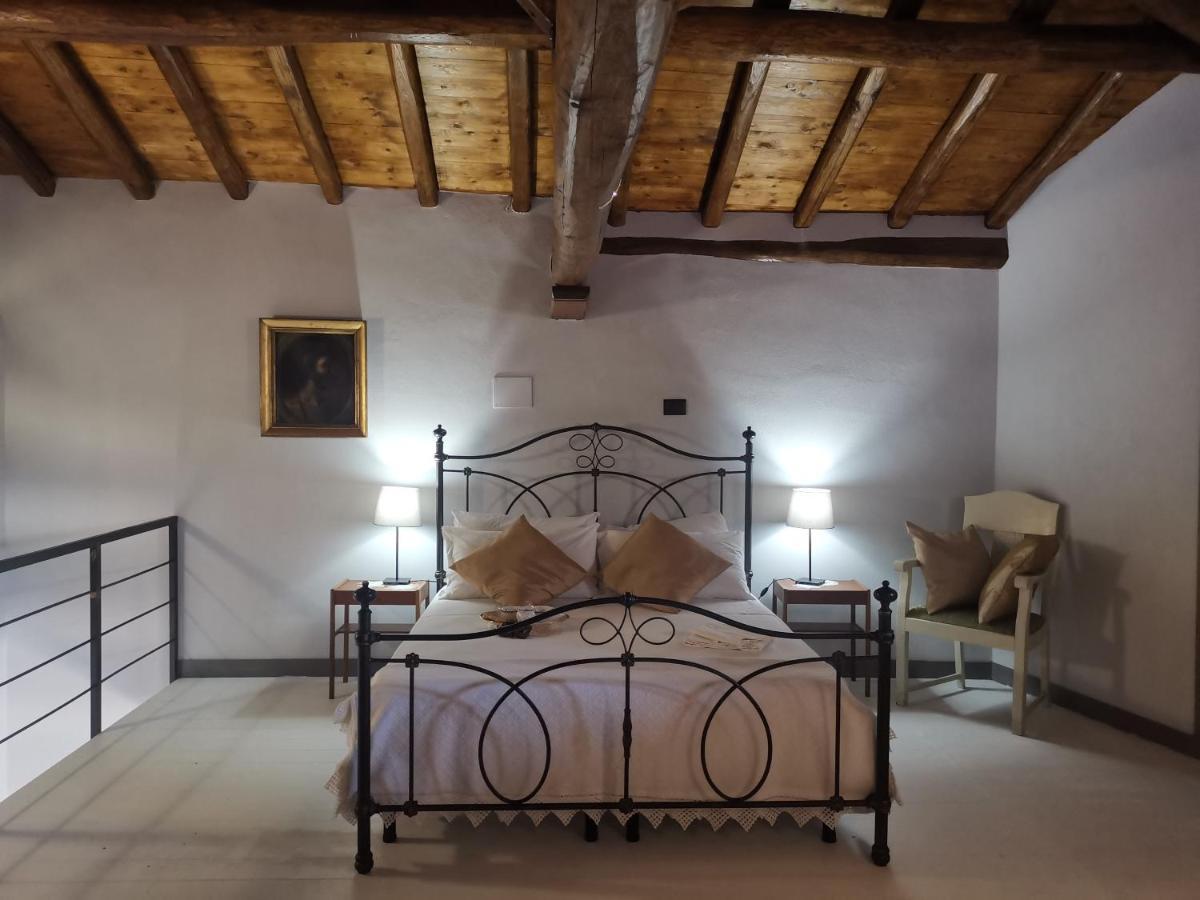 Apartamento Palazzo Geremia - Le Dimore Dell'Antiquario Acireale Exterior foto