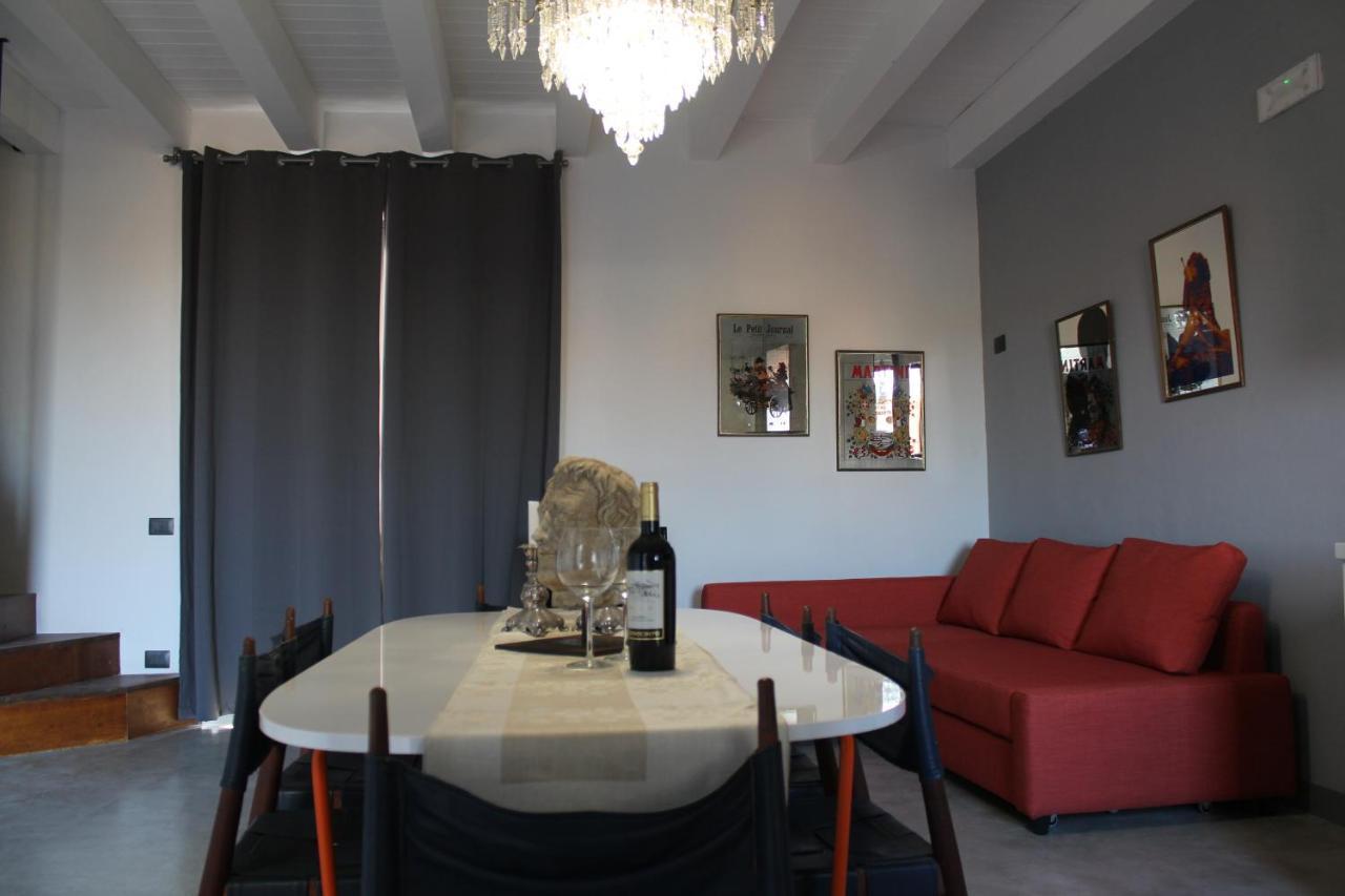 Apartamento Palazzo Geremia - Le Dimore Dell'Antiquario Acireale Exterior foto